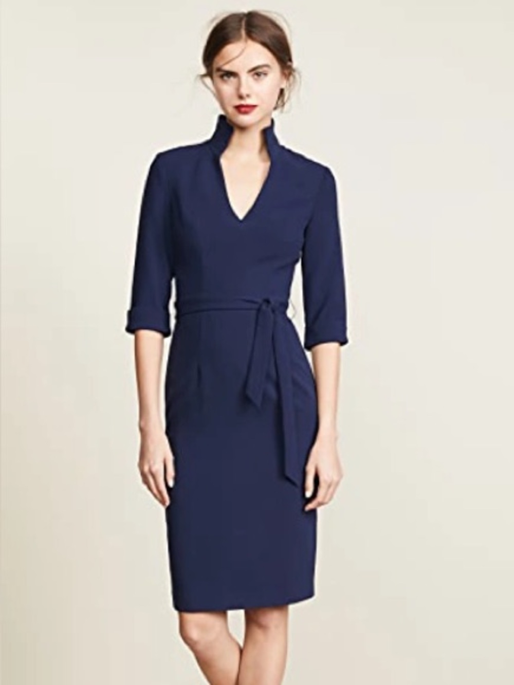 Black Halo size 4 Navy V-Neck Tie-Waist Dress